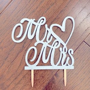 Mr & Mrs cake topper - silver